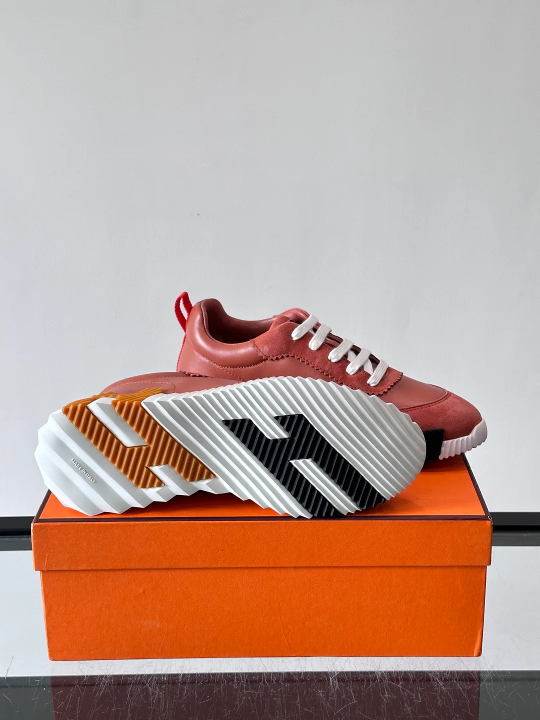 Men's Sneakers HERMES 18102593