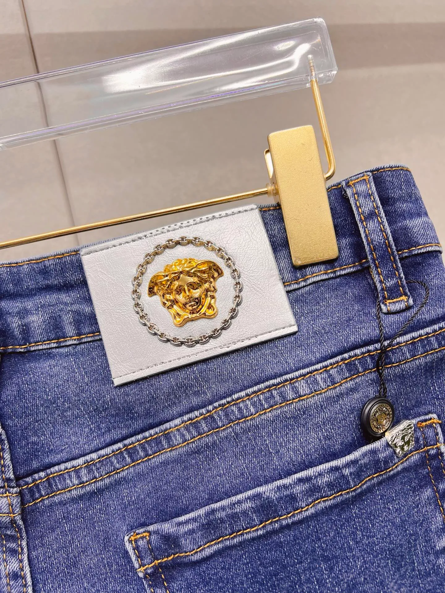 Men's Jeans VERSACE 18098430