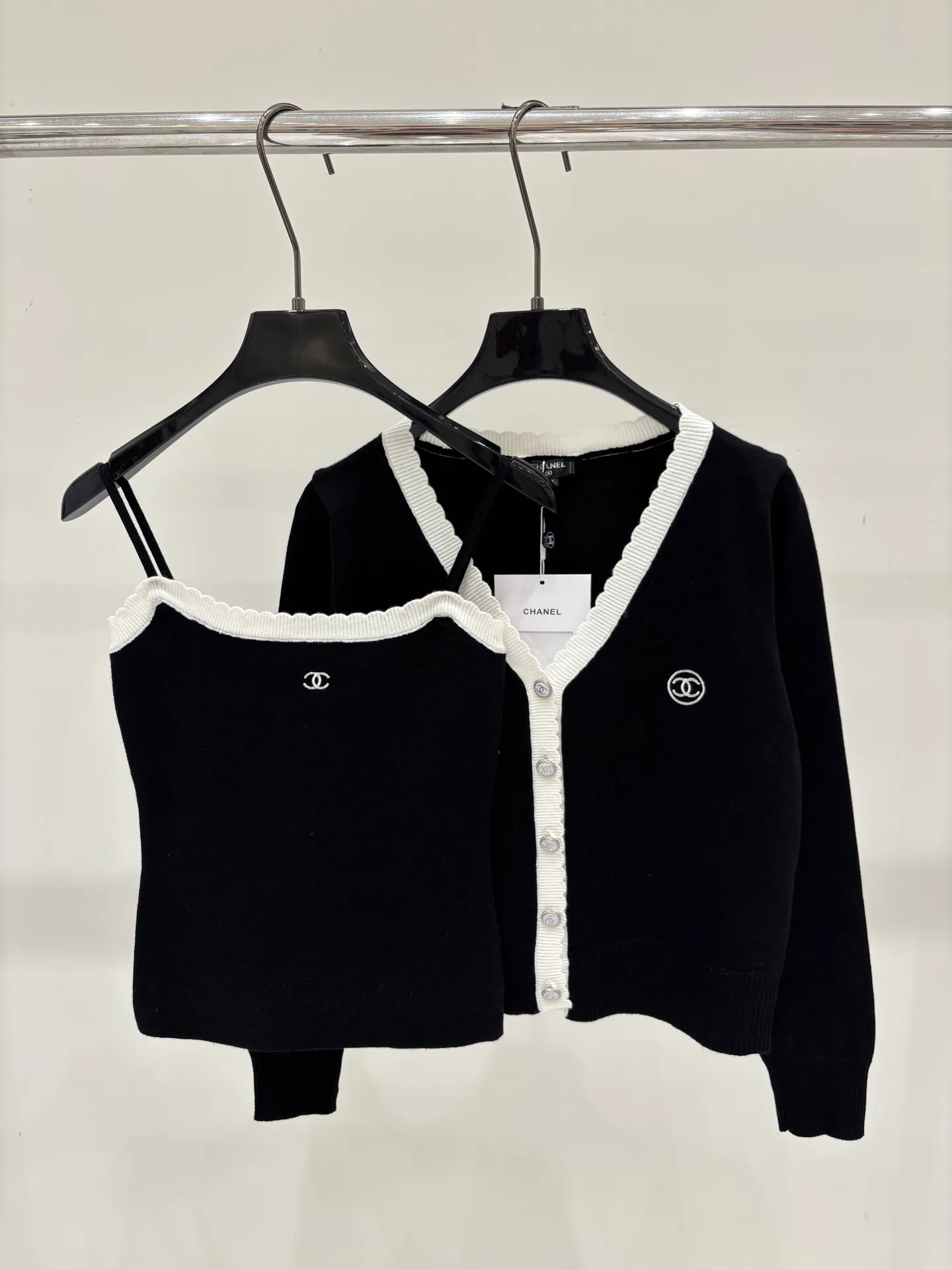 Women's Jumpers And Sweaters CHANEL 18509748