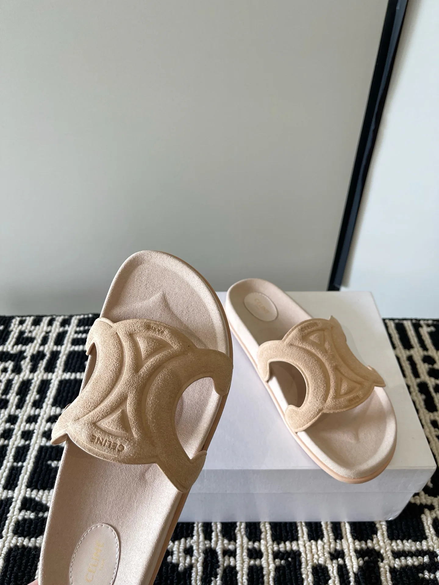 Women's Flip-Flops CELINE 17580718