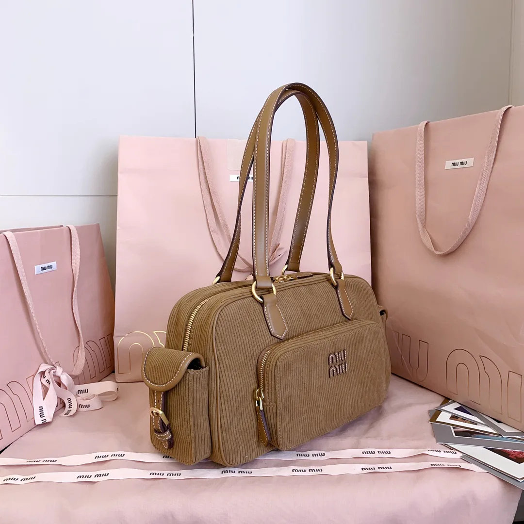 Классические Сумки Женские Miu Miu 18602488