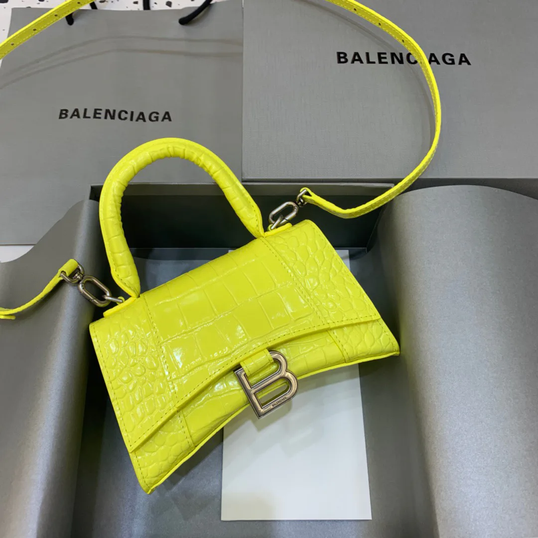 Классические Сумки Женские Balenciaga 18619526