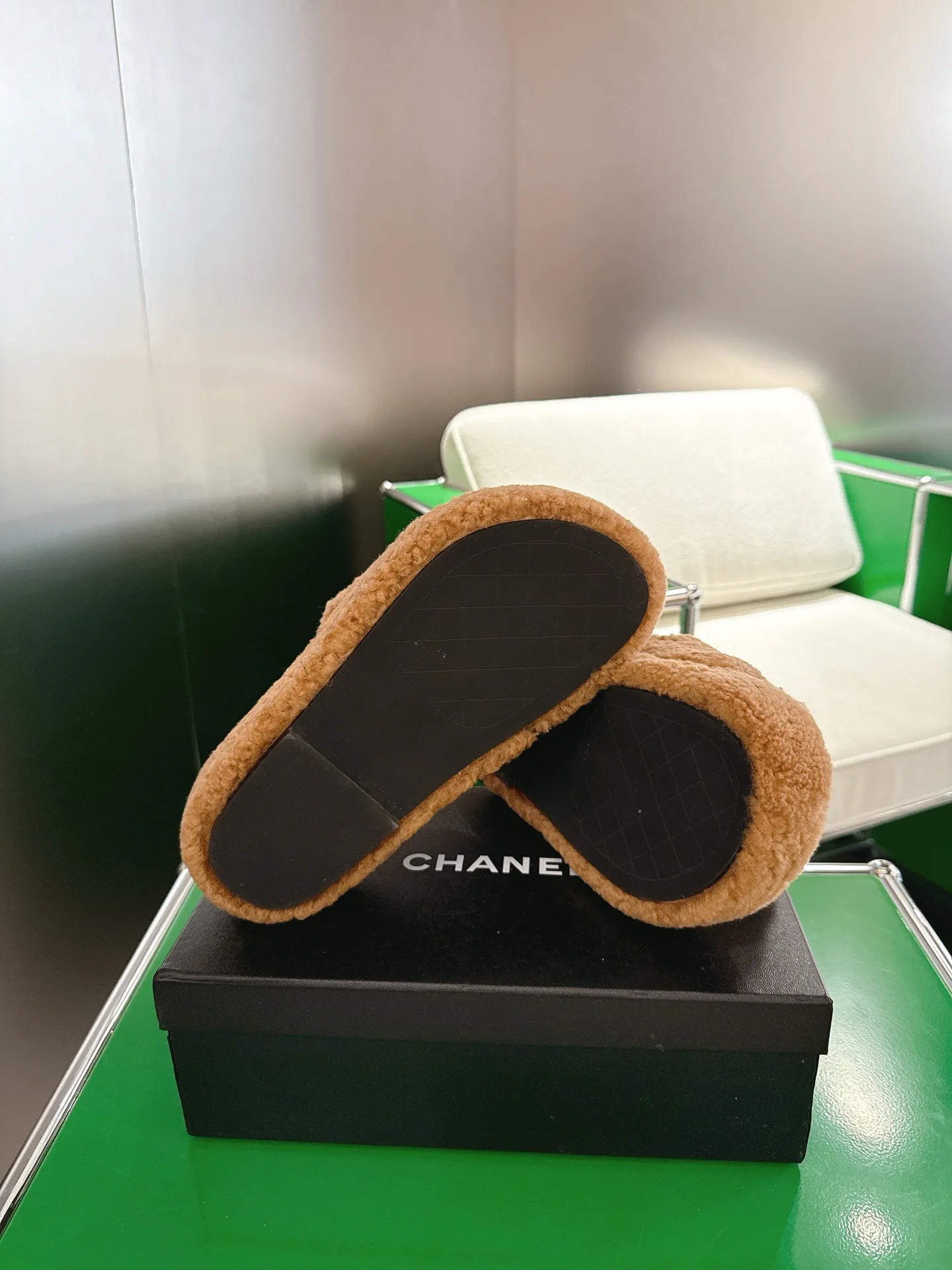 Women's Slippers CHANEL 18324616