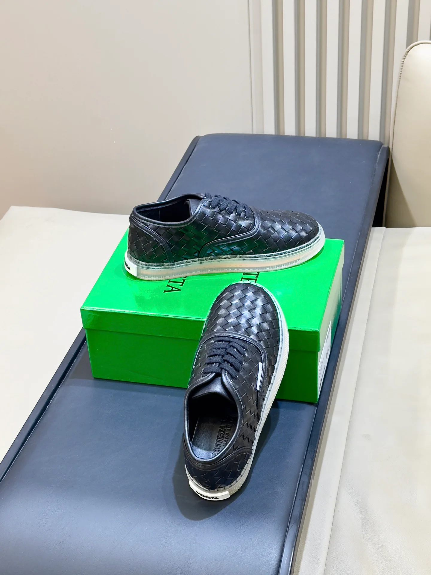 Women's Sneakers BOTTEGA VENETA 18073344