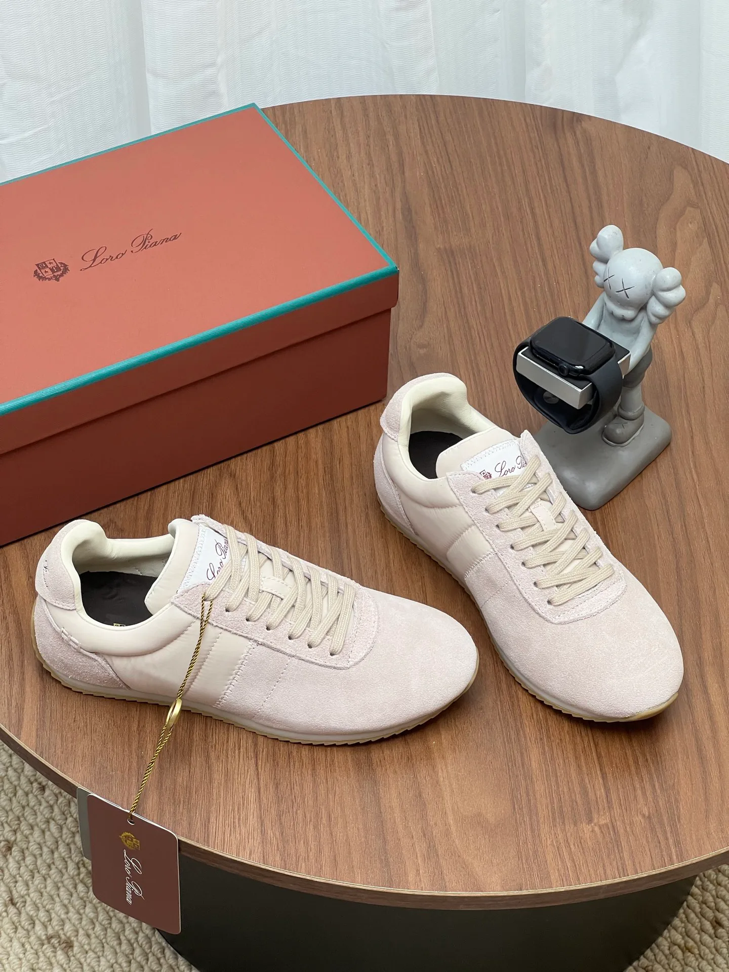 Women's Sneakers LORO PIANA 17787096