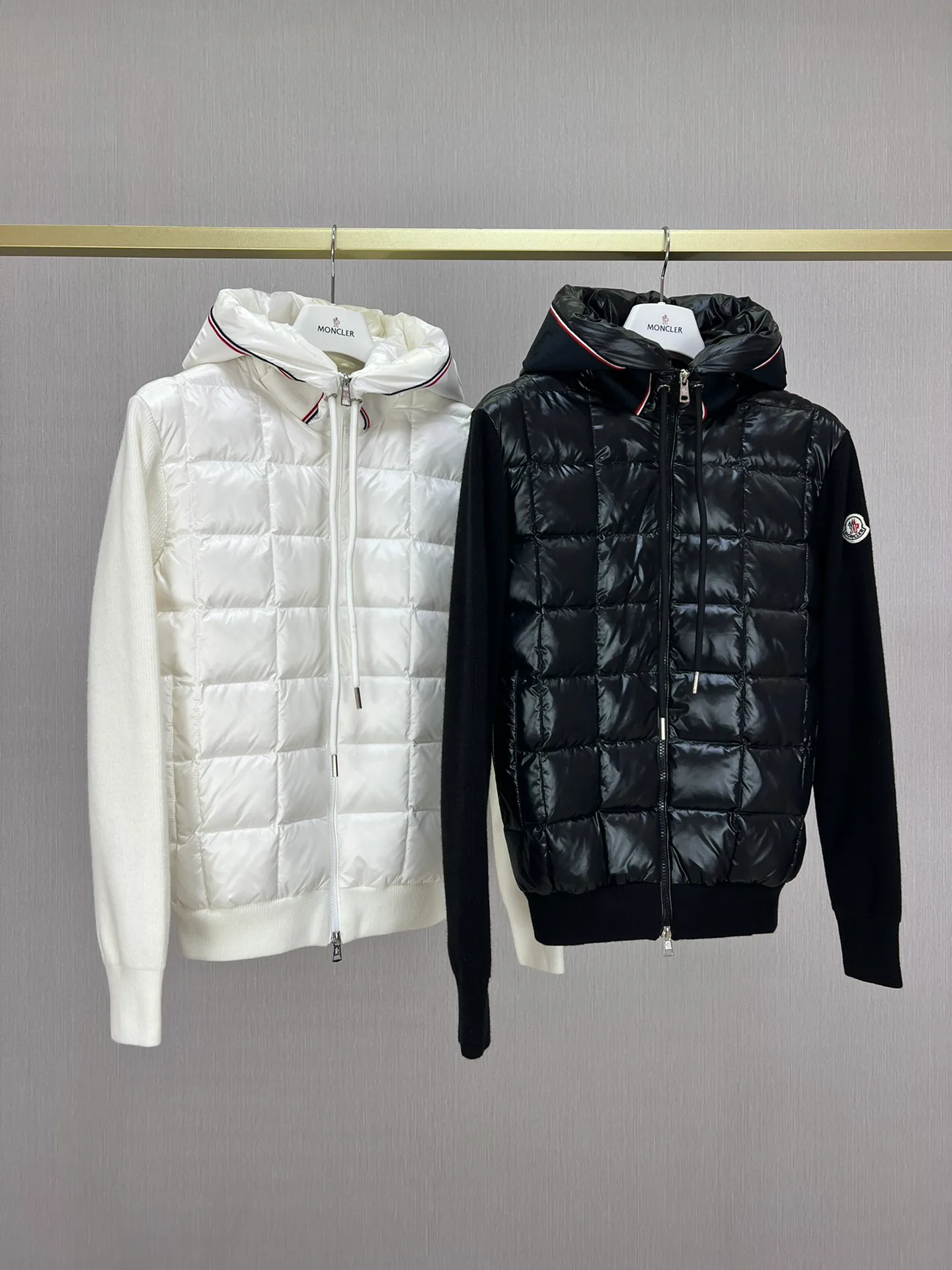 Куртки И Пуховики Мужские Moncler 18599743