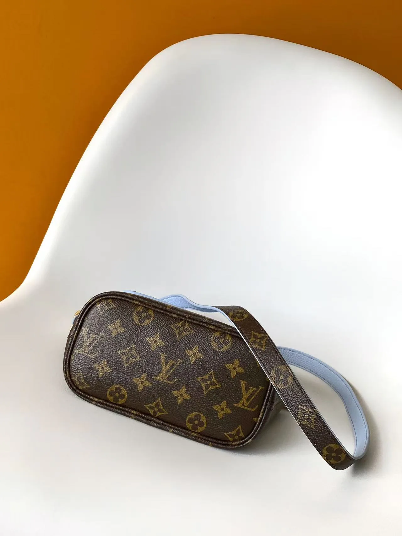 Women's Classic Handbags LOUIS VUITTON 17483327