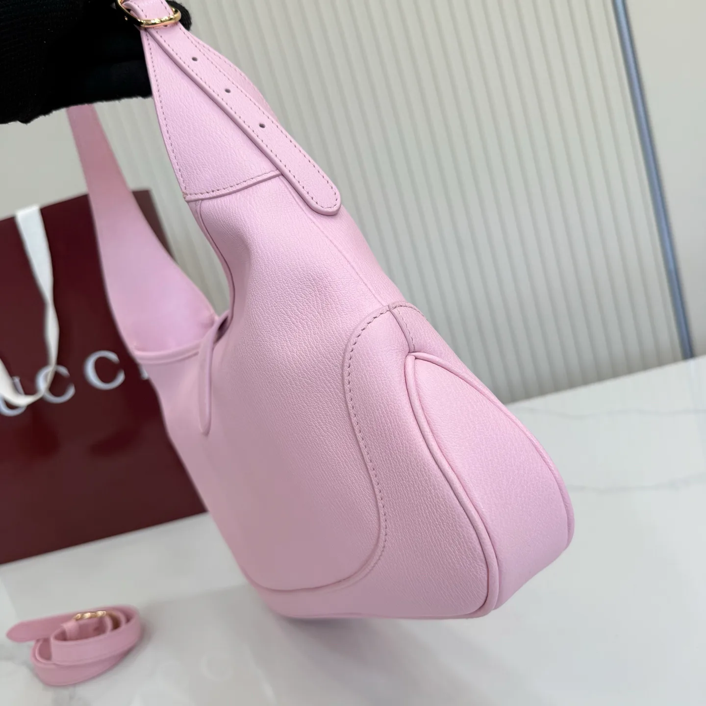 Women's Classic Handbags GUCCI 17243050