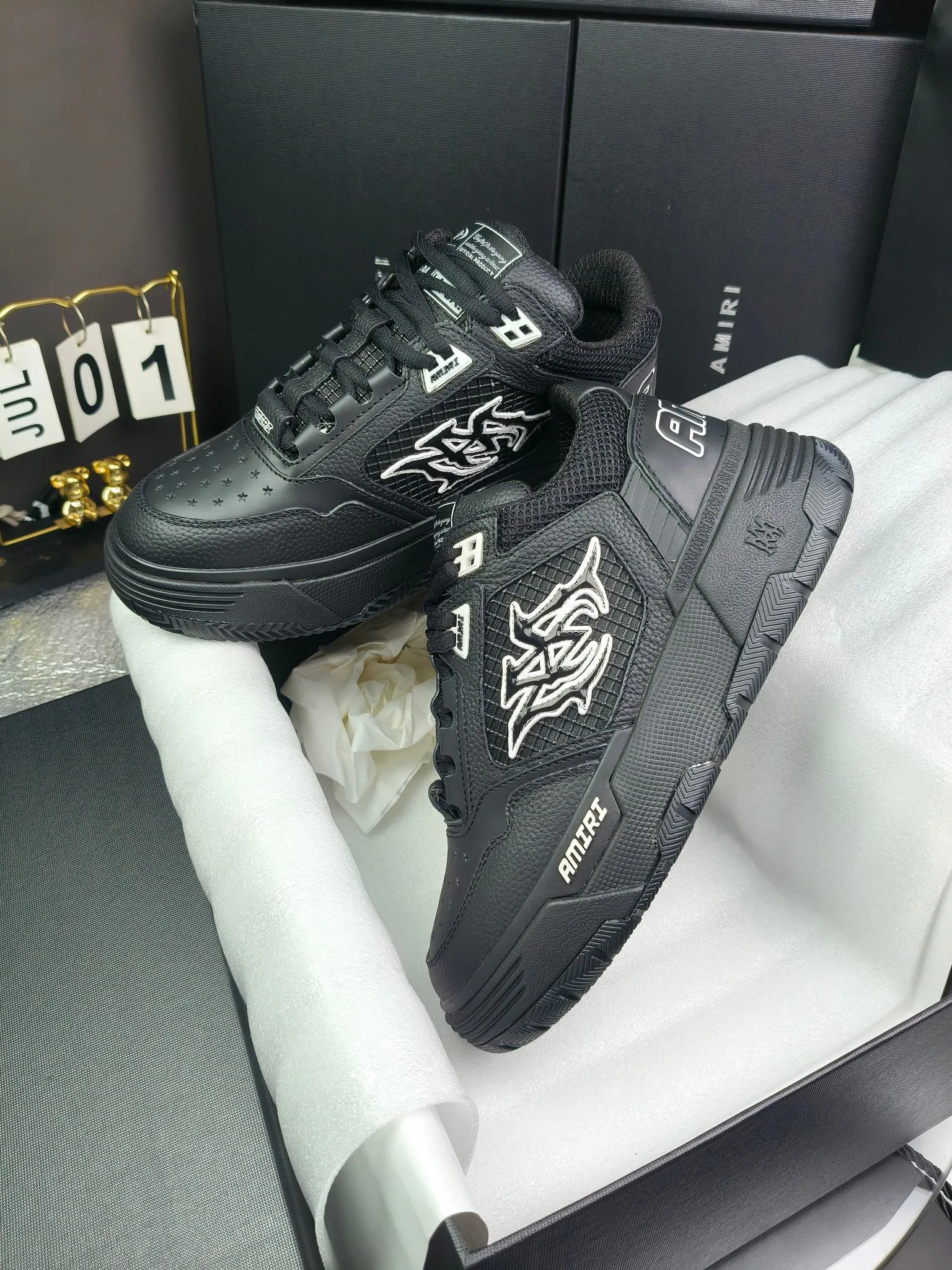 Women's Sneakers AMIRI 17515006
