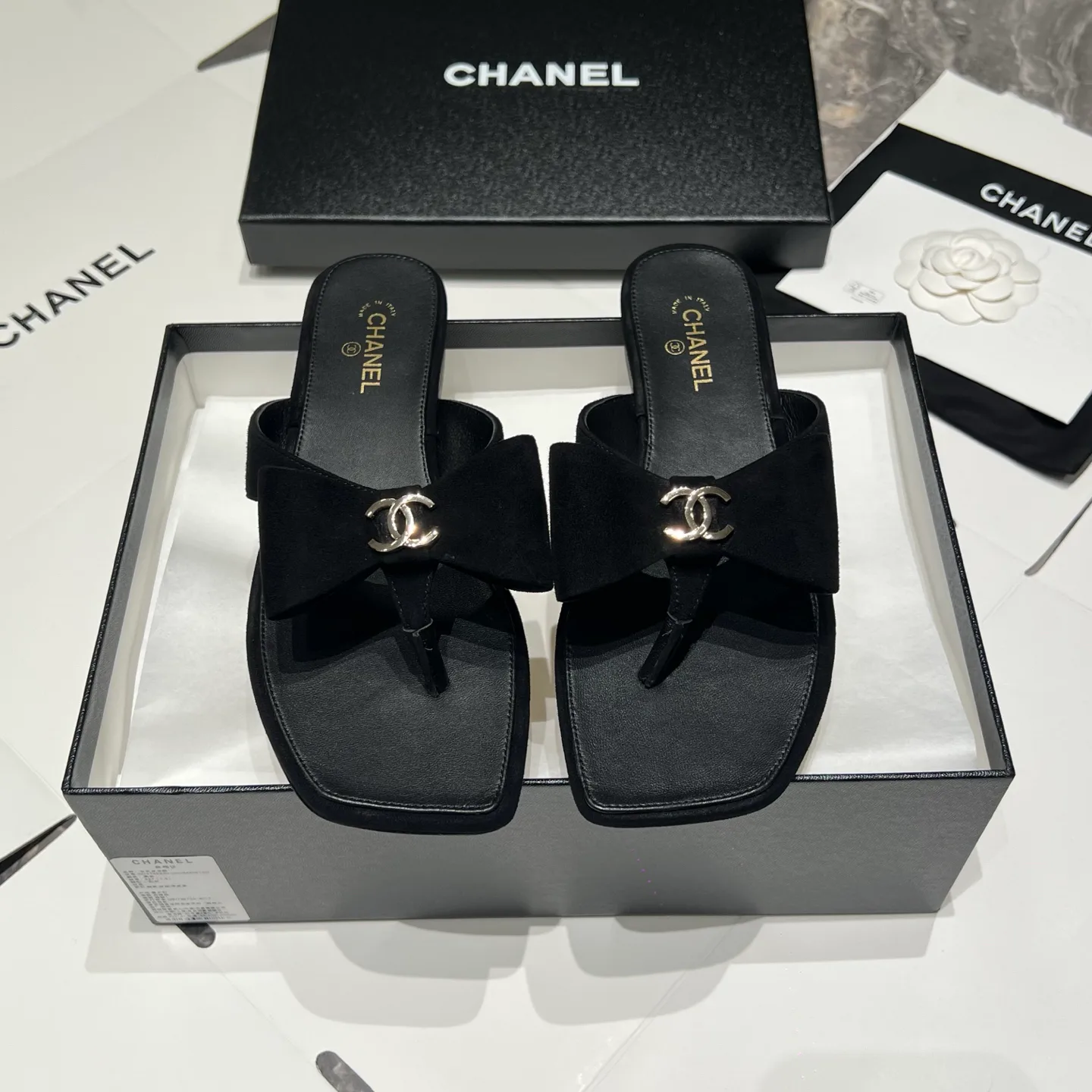 Women's Flip-Flops CHANEL 17693138