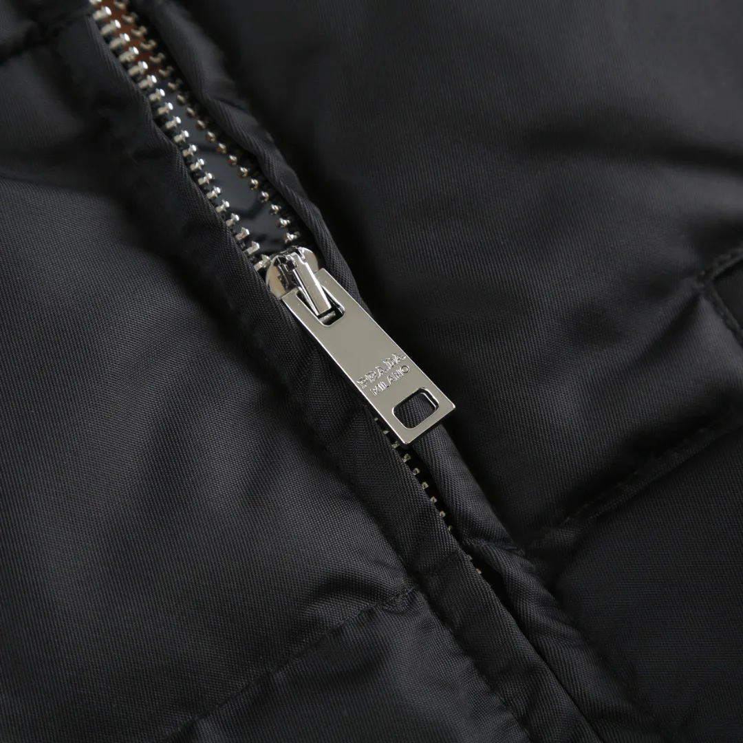 Women's Jackets And Down Jackets PRADA 17965102