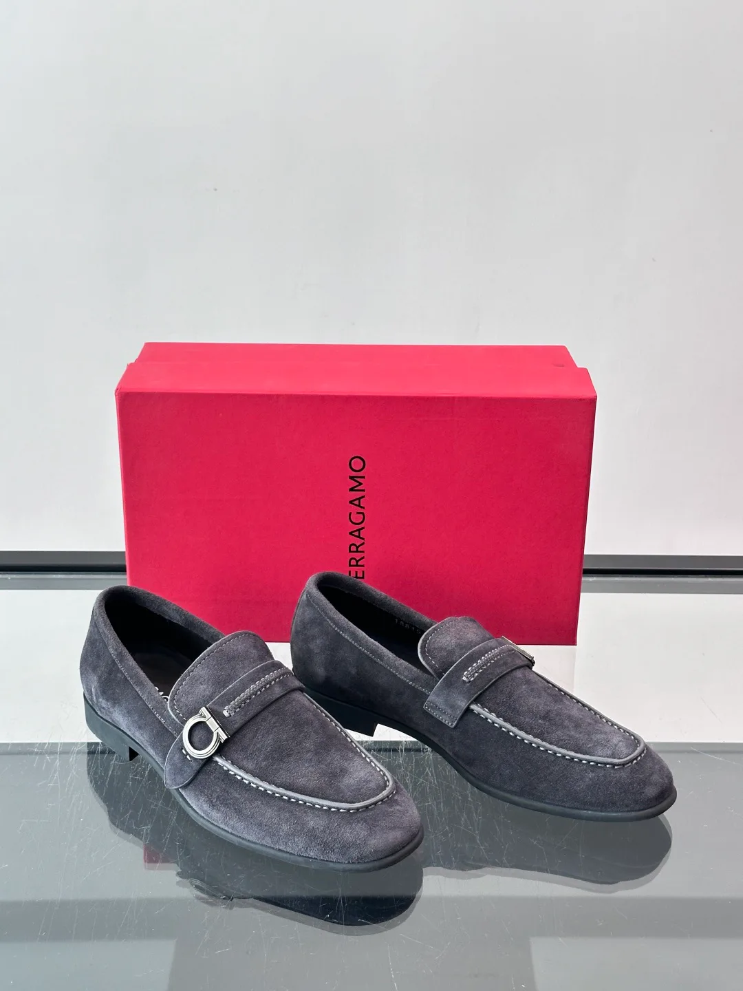 Men's Loafers And Dress Shoes SALVATORE FERRAGAMO 18079452