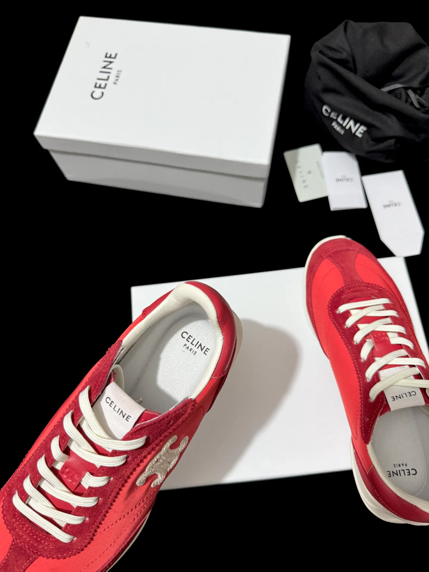Women's Sneakers CELINE 18110389
