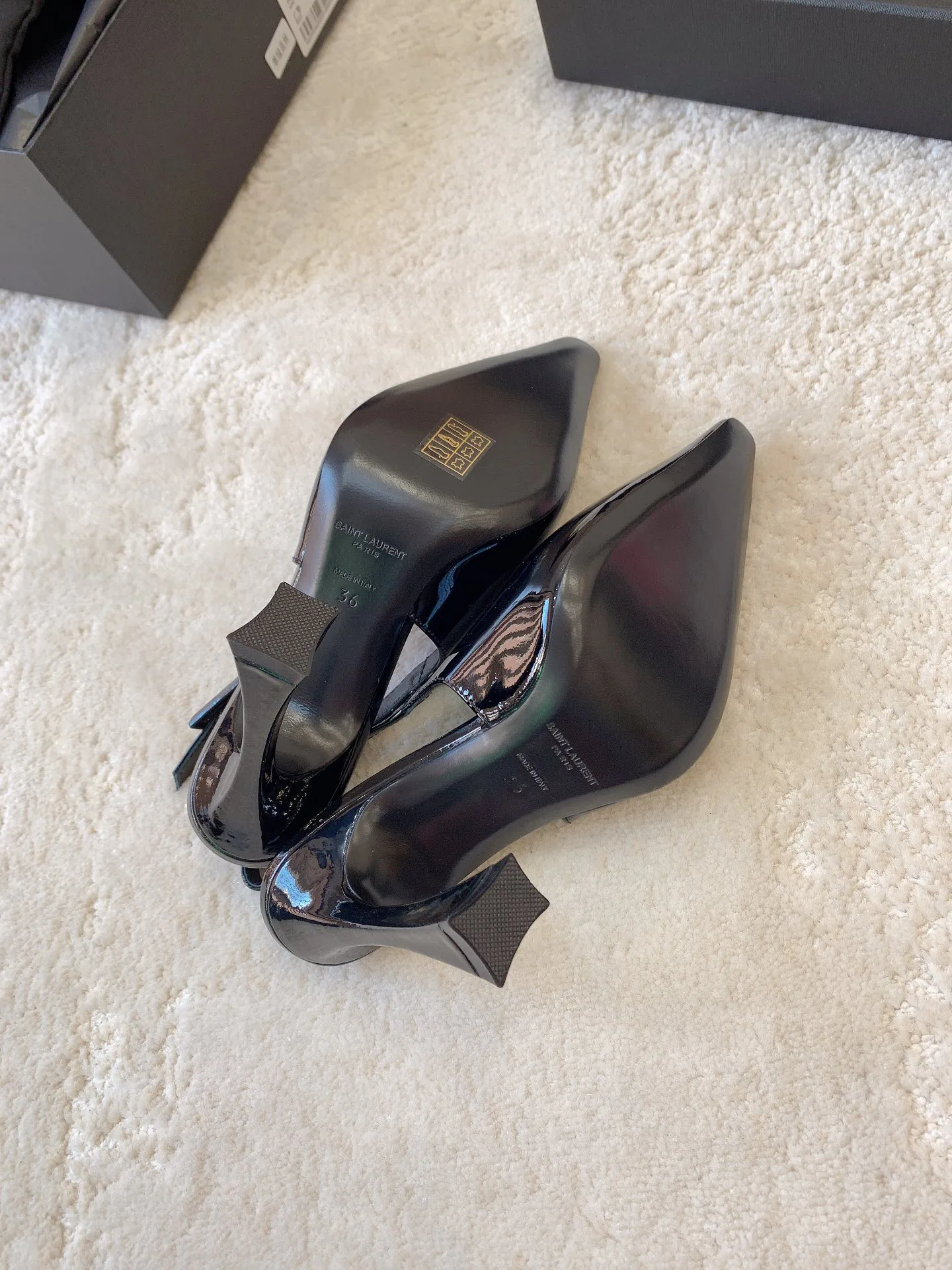Women's Heels SAINT LAURENT 17431954