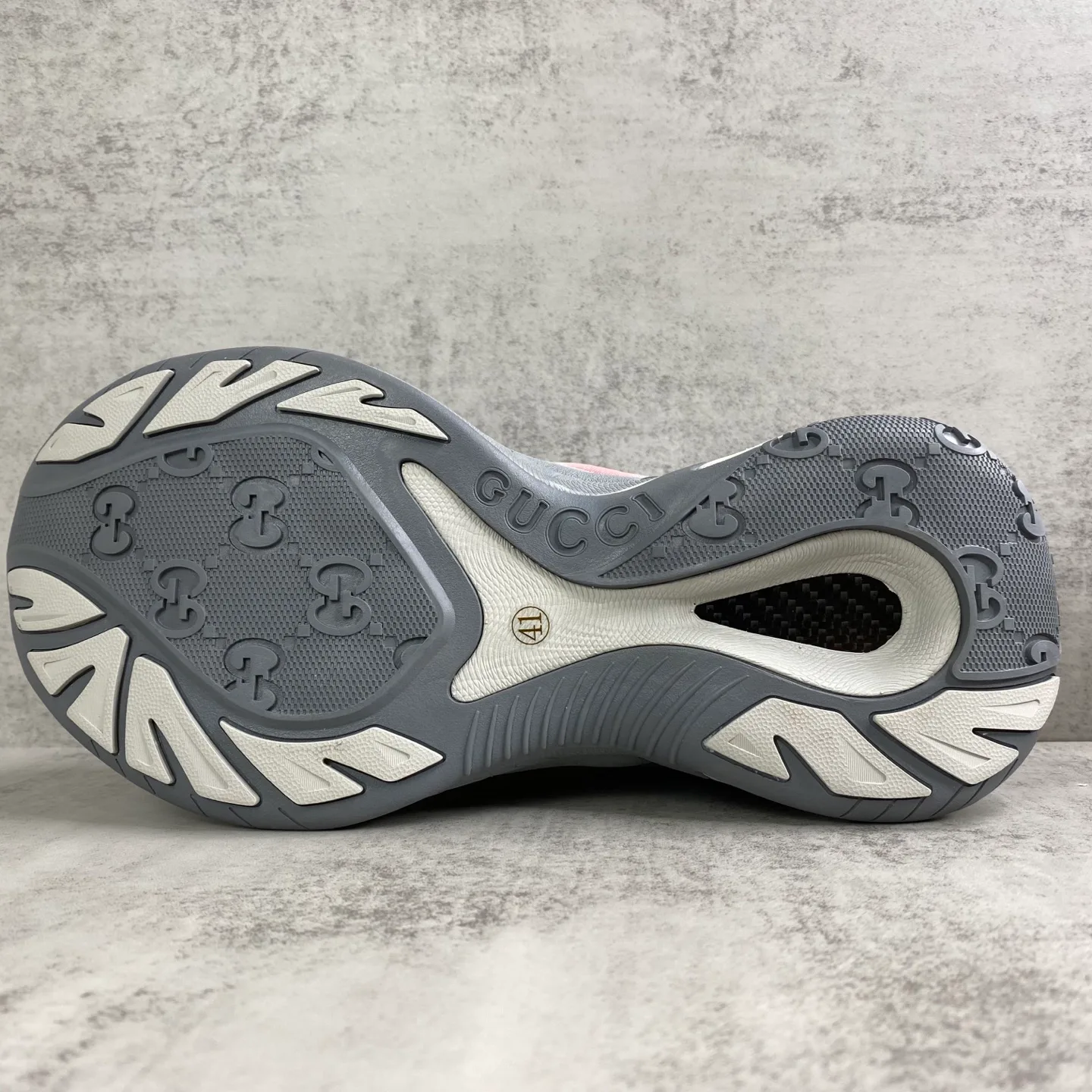 Women's Sneakers GUCCI 17797782