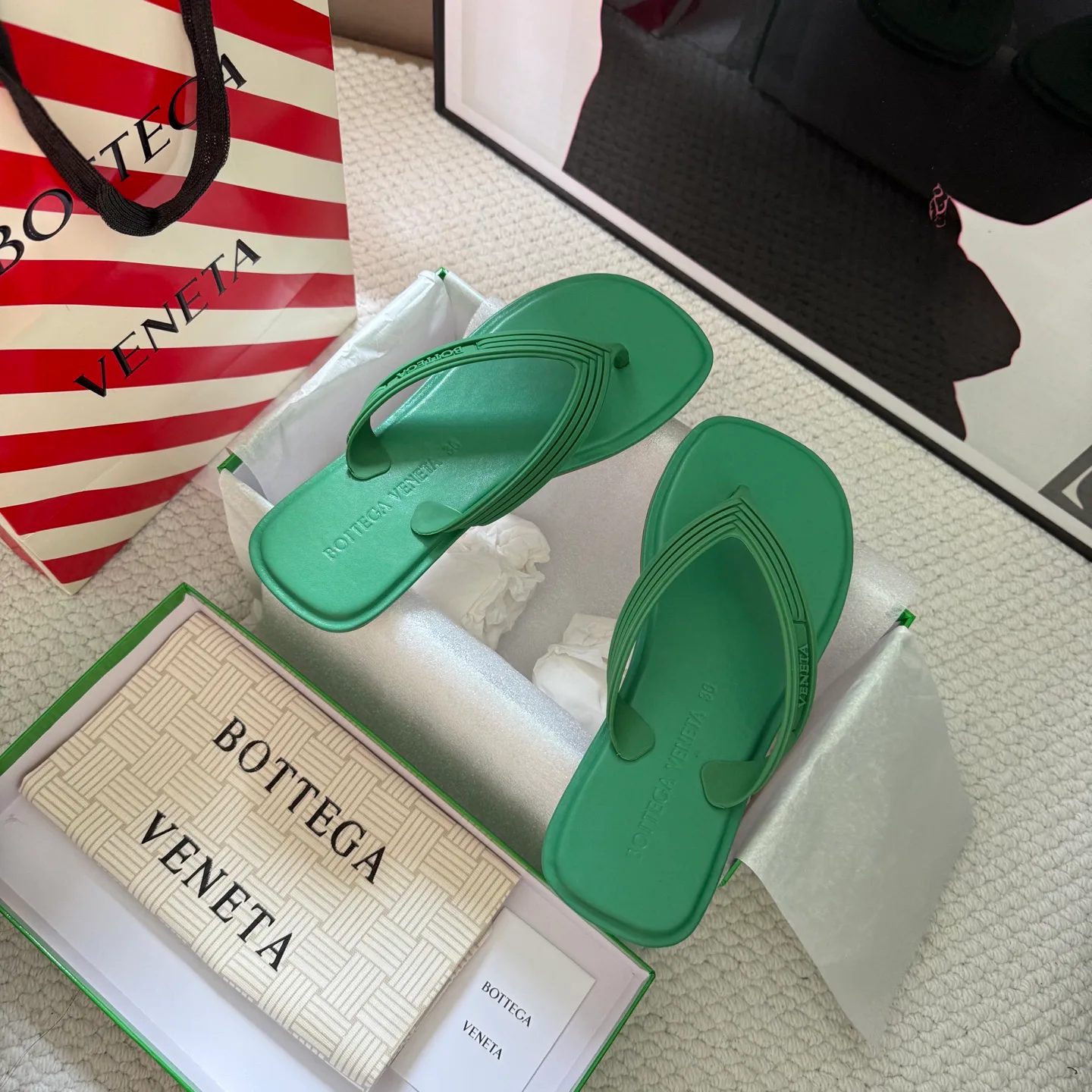 Women's Flip-Flops BOTTEGA VENETA 17386124