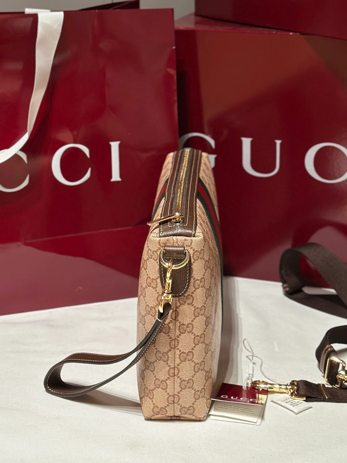 Women's Shoulder Bags GUCCI 18210713