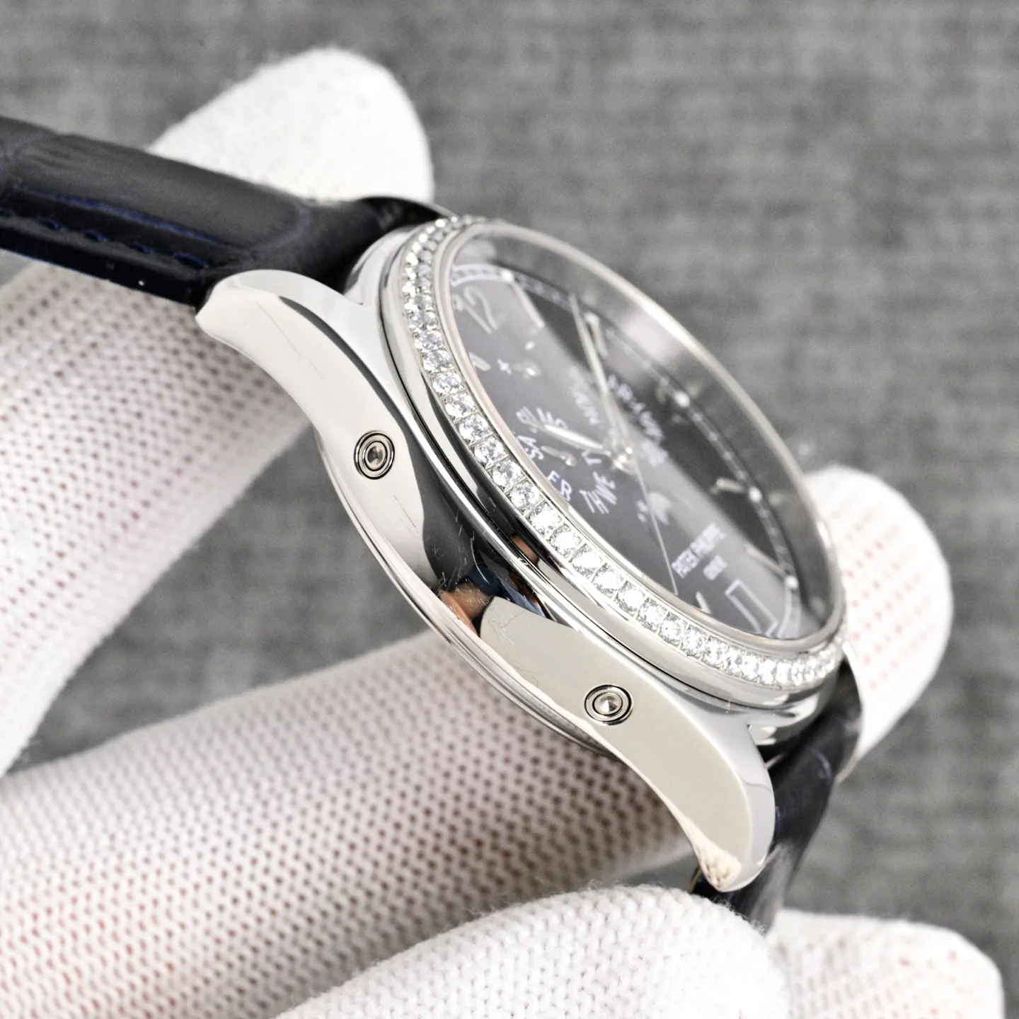 Women's Watches PATEK PHILIPPE 17120048