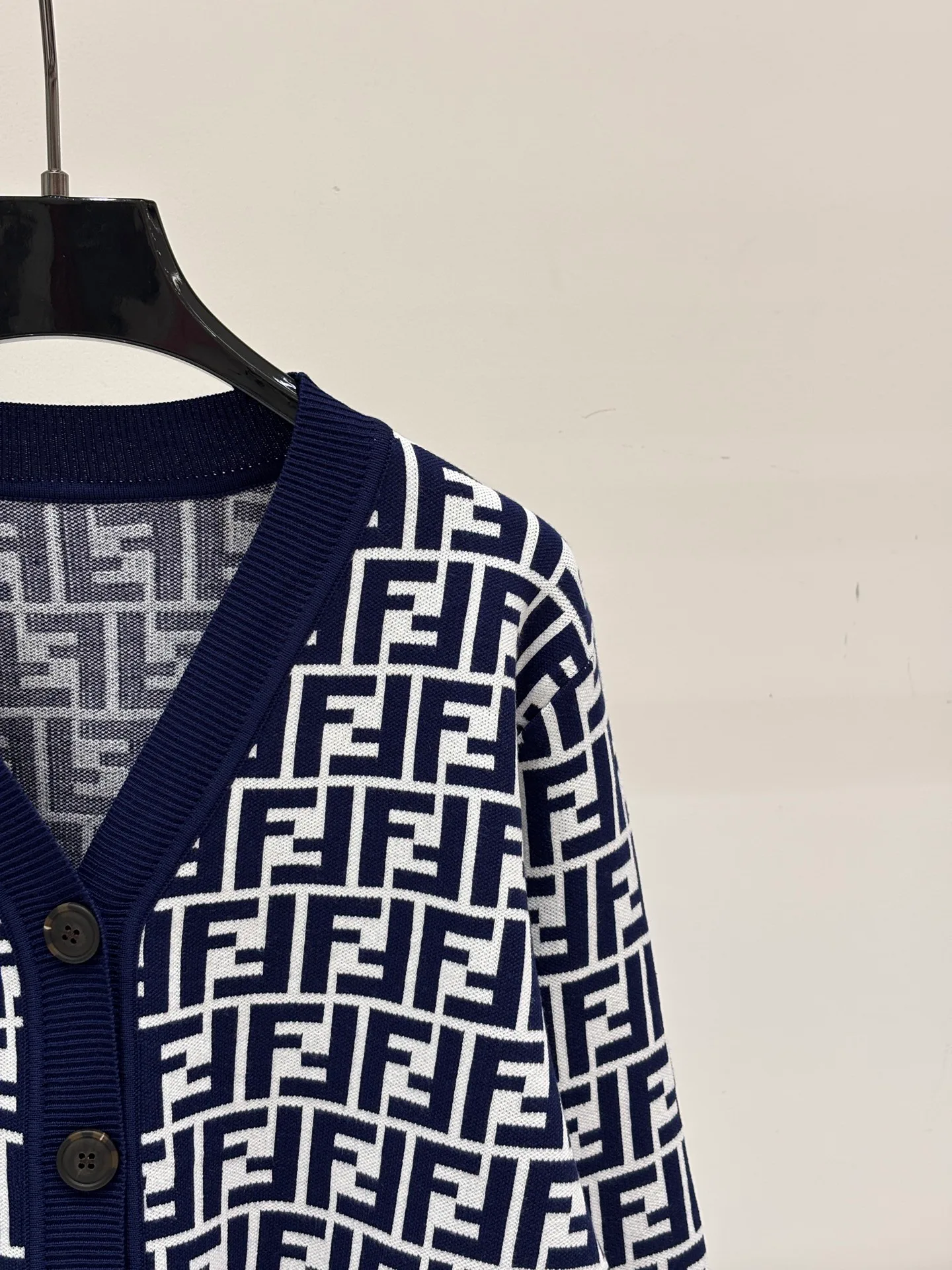 Women's Jumpers And Sweaters FENDI 17930691