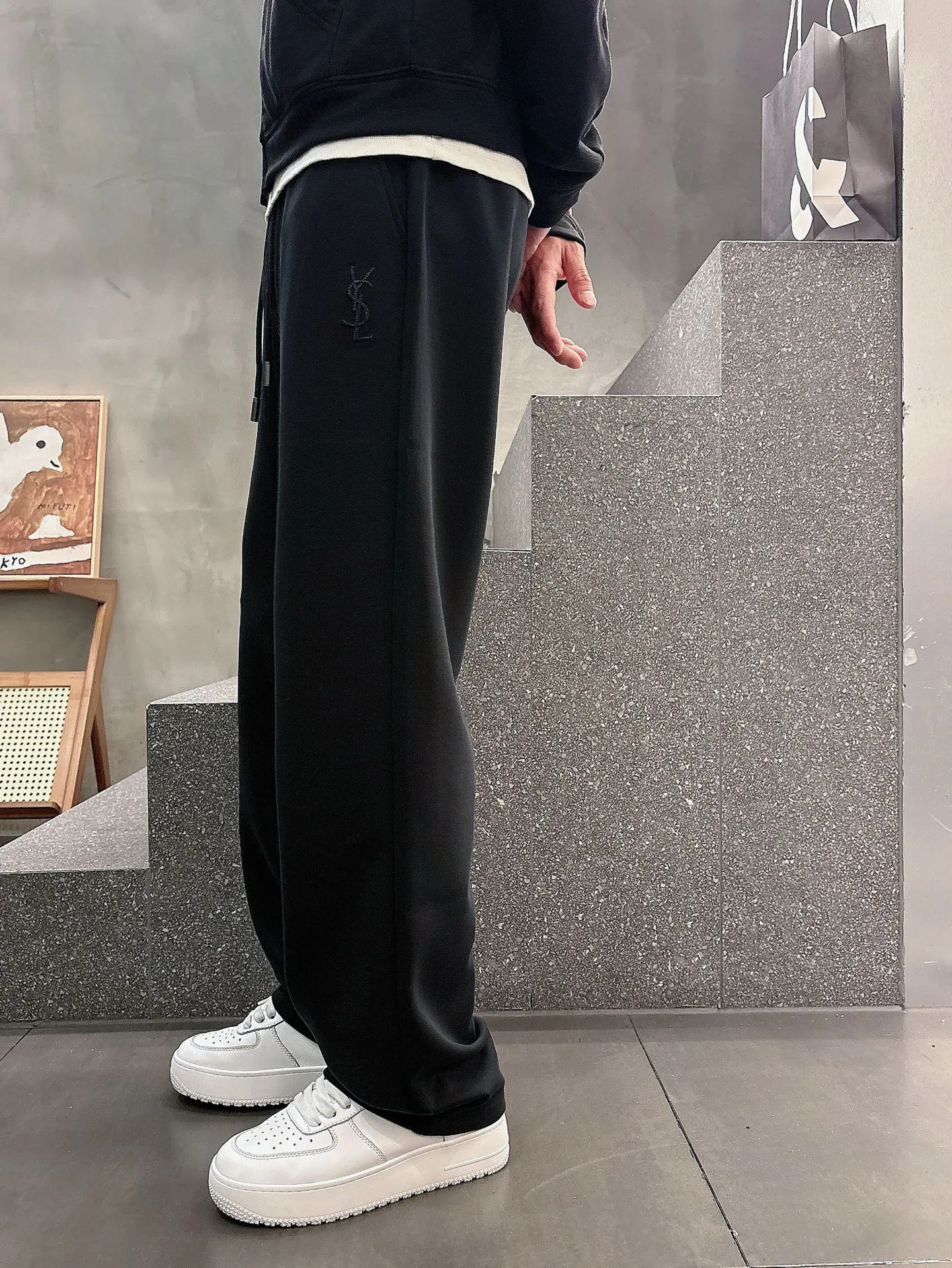 Брюки Мужские Saint Laurent 18596871