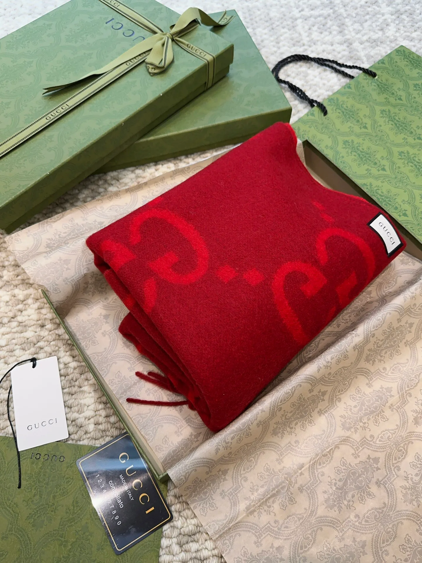 Scarves GUCCI 18105469