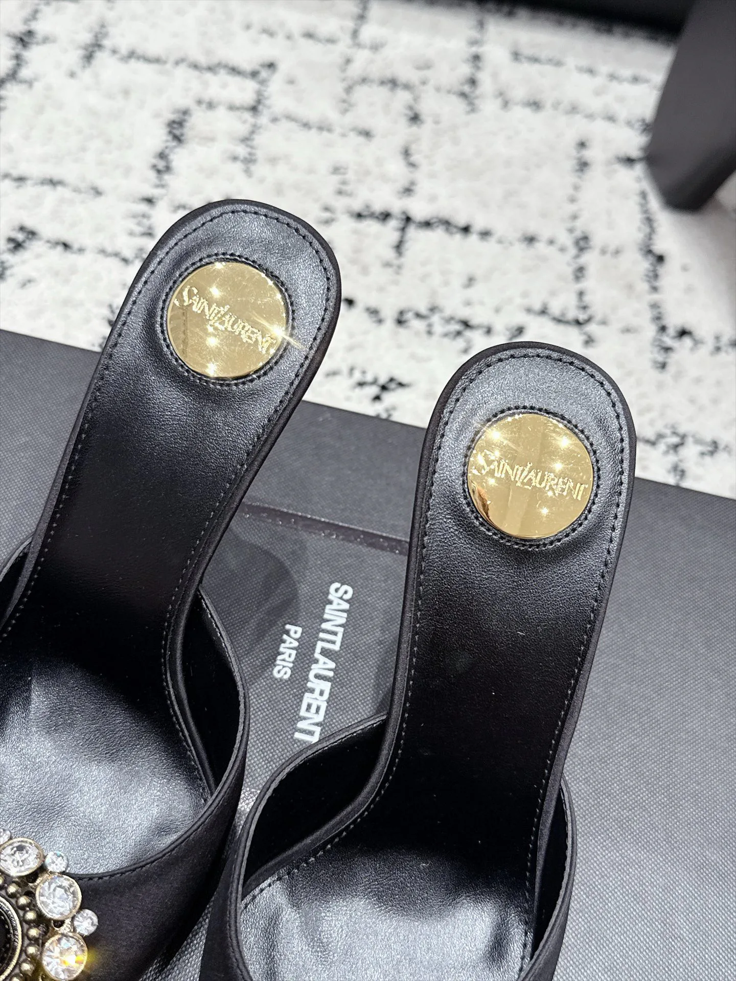 Women's Heels SAINT LAURENT 17946867