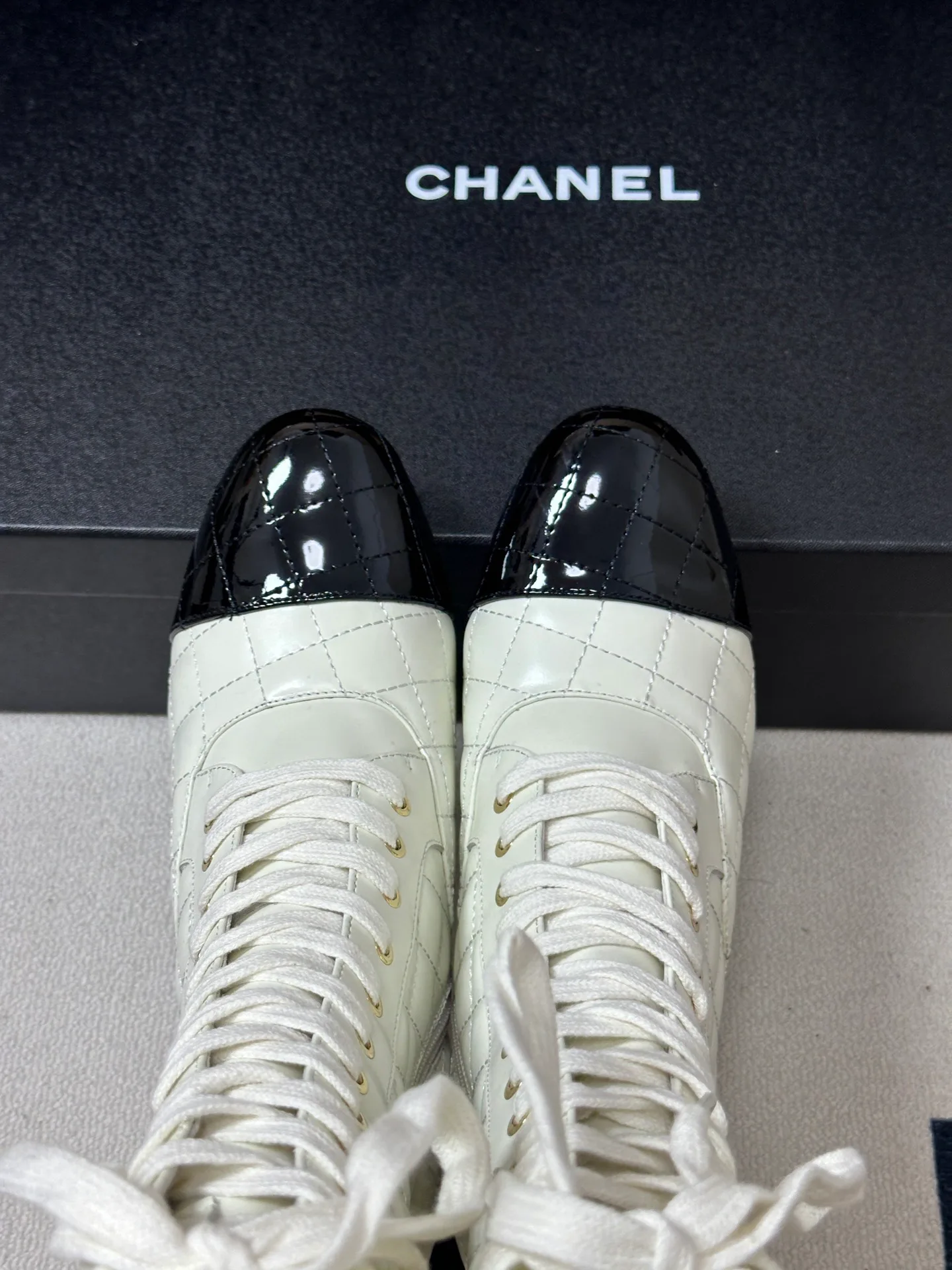 Сапоги Женские Chanel 18595097