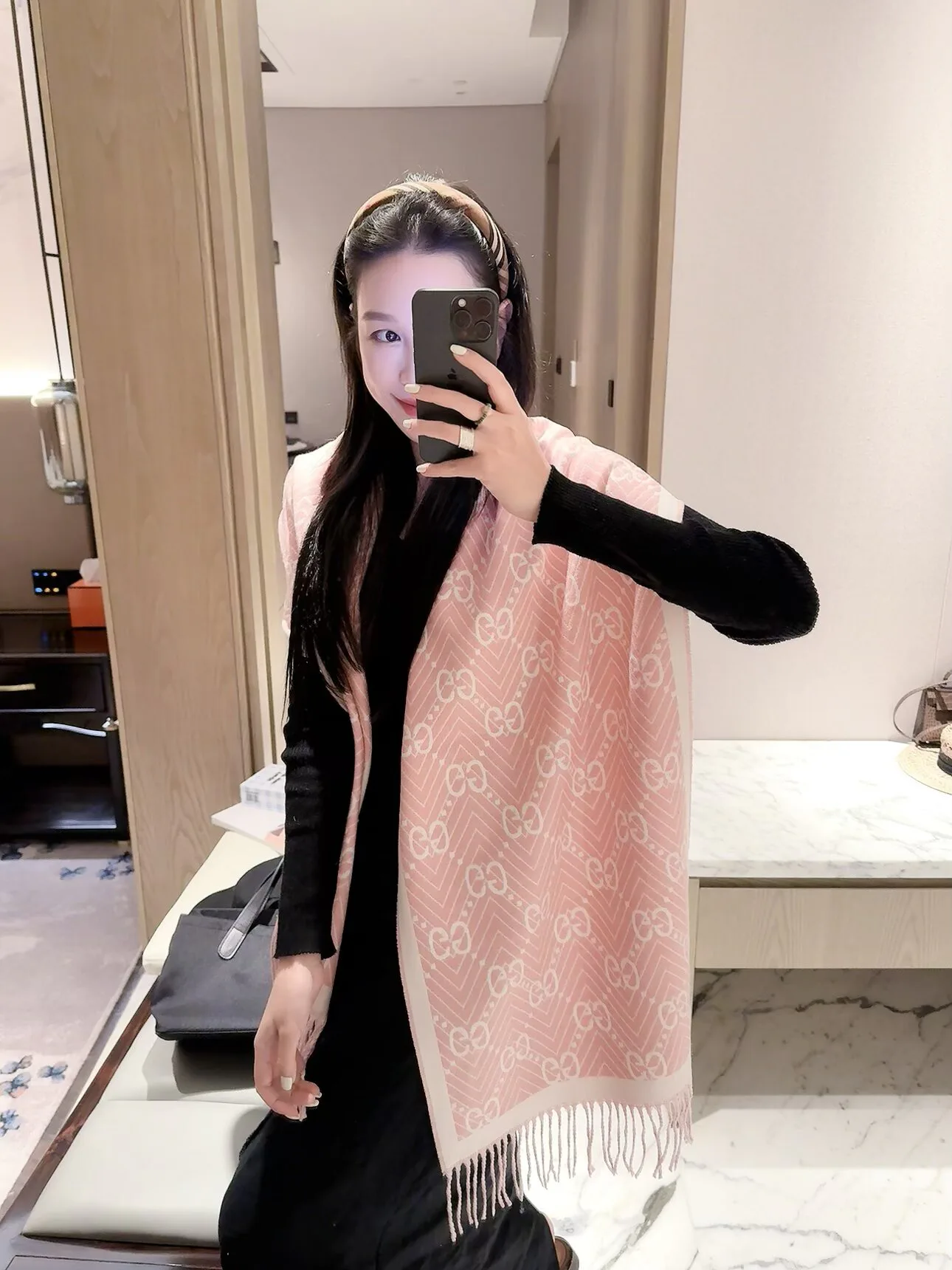 Scarves GUCCI 18377536