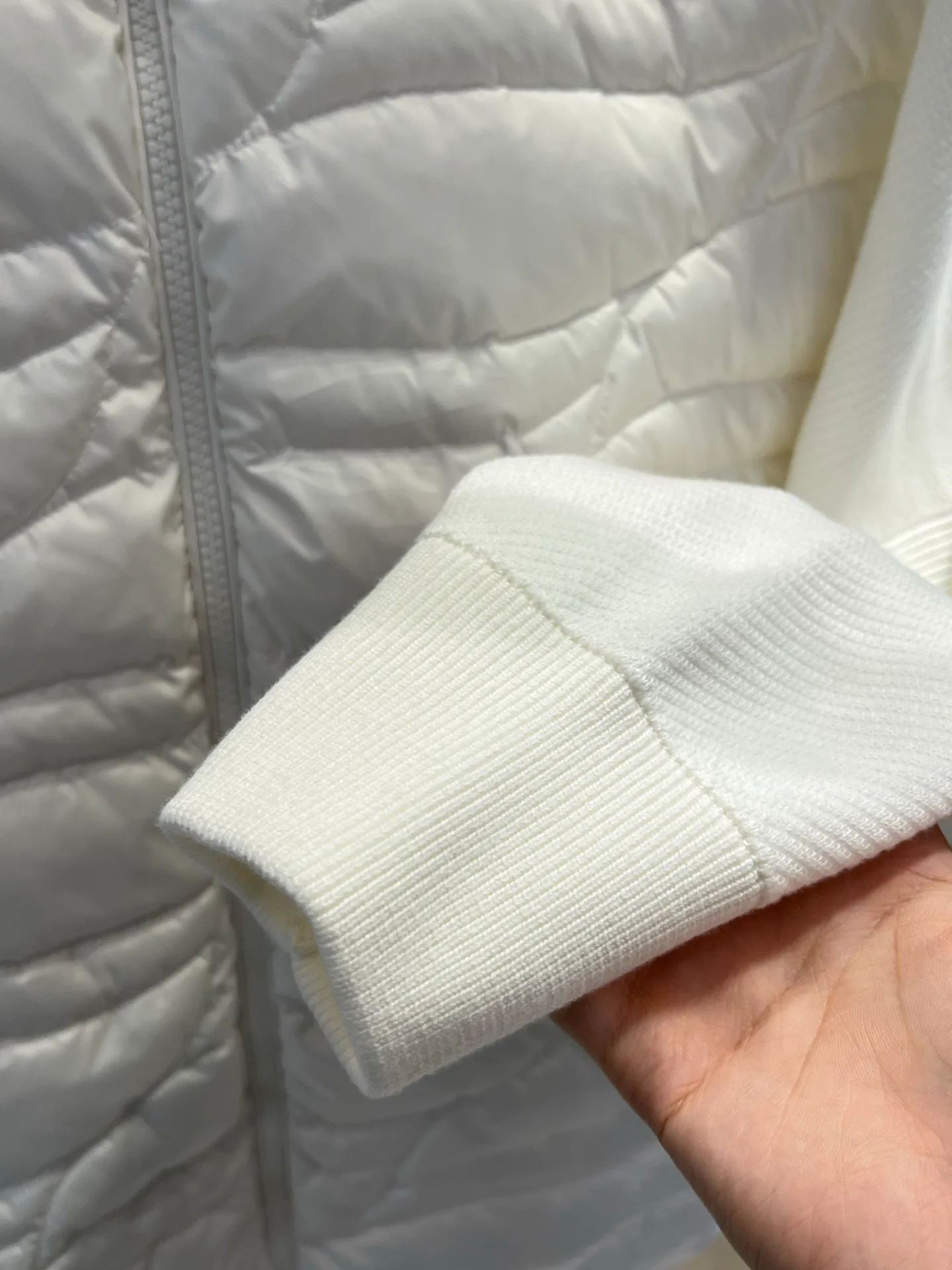 Men's Jackets And Down Jackets MONCLER 18434485