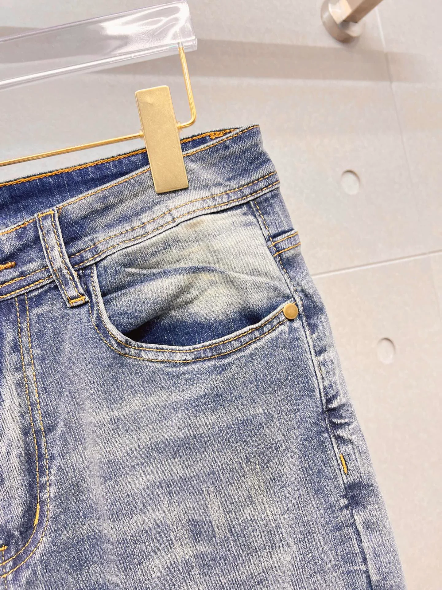 Men's Jeans GIVENCHY 18098423