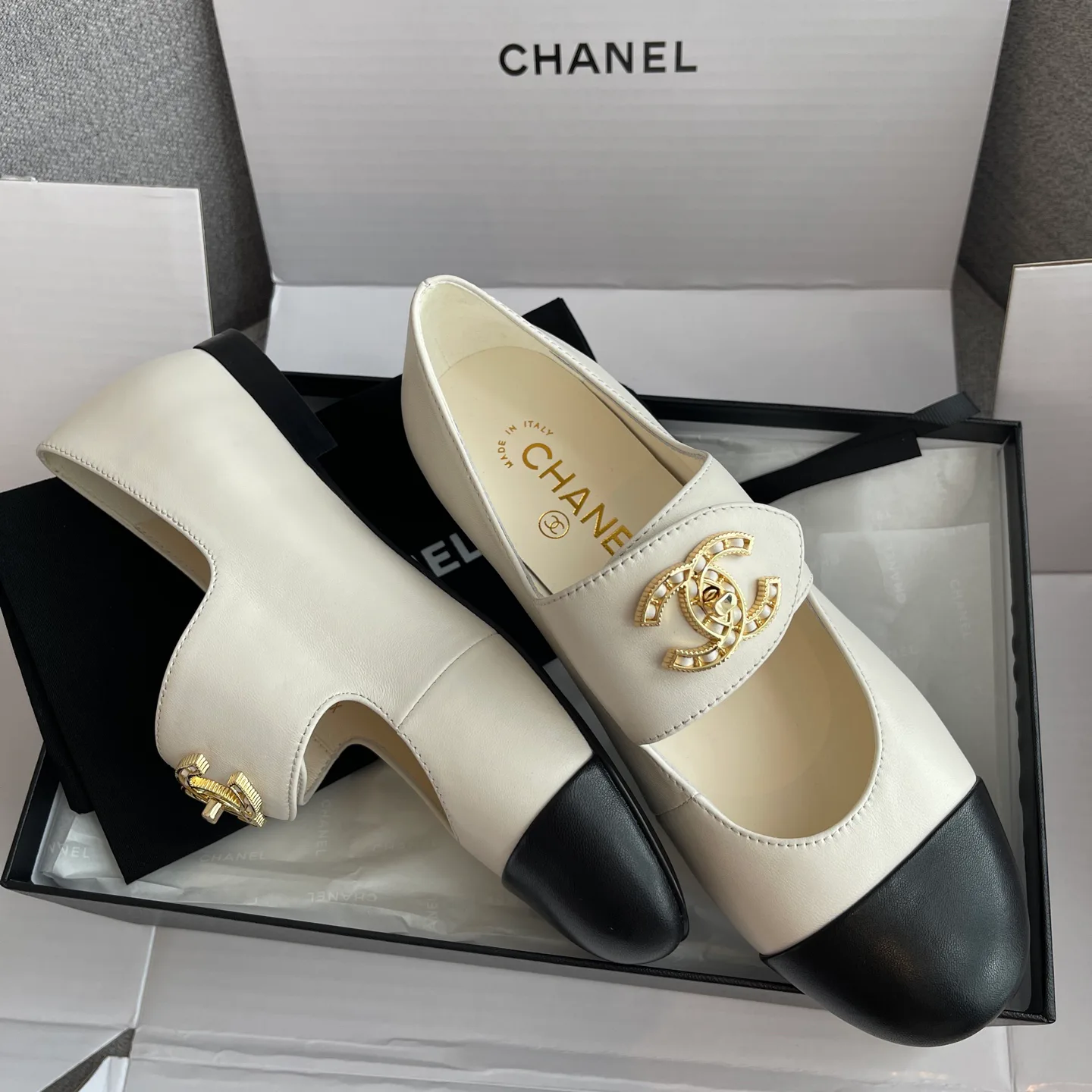 Women's Heels CHANEL 18066400