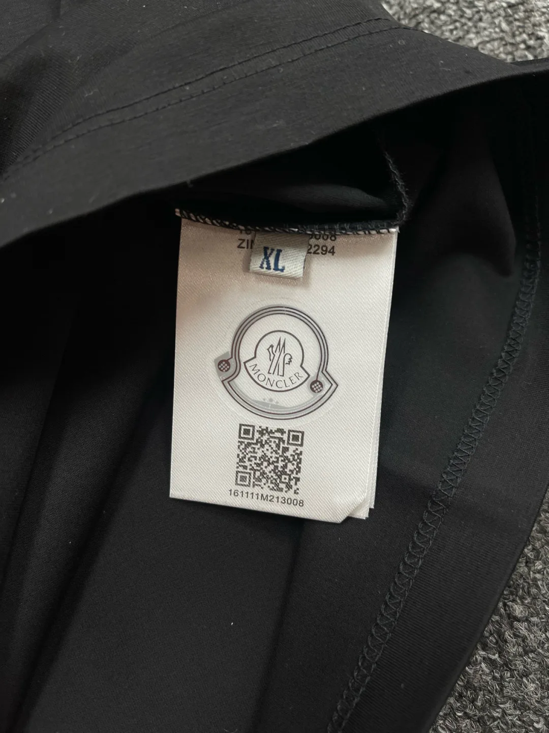 Men's T-Shirts MONCLER 17037185