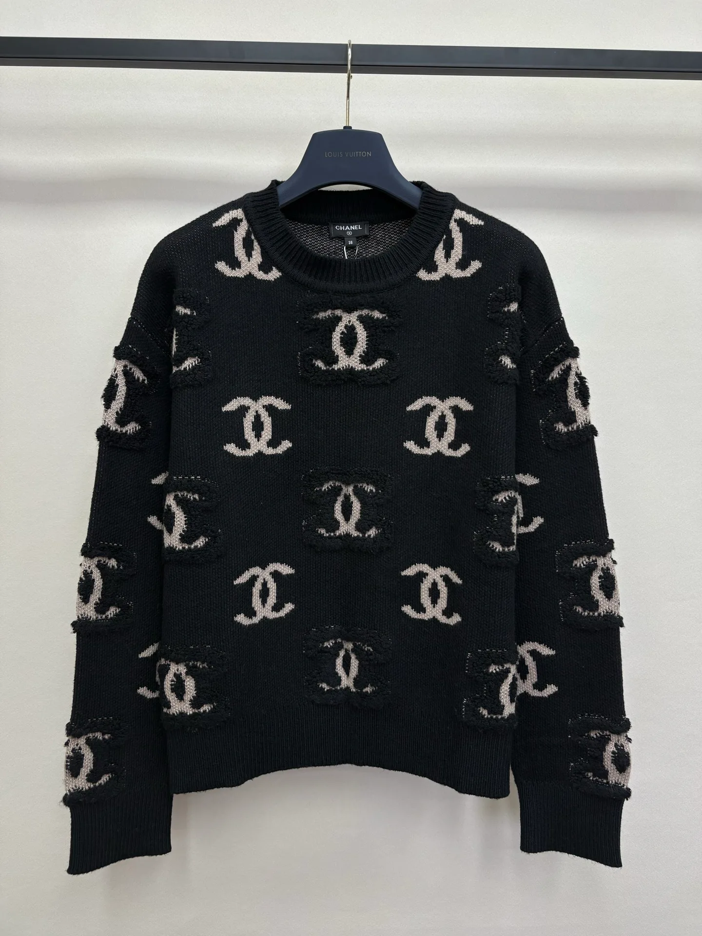 Women's Jumpers And Sweaters CHANEL 17696330