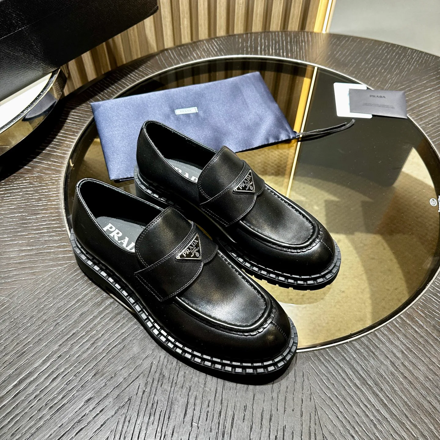 Men's Loafers And Dress Shoes PRADA 18192291