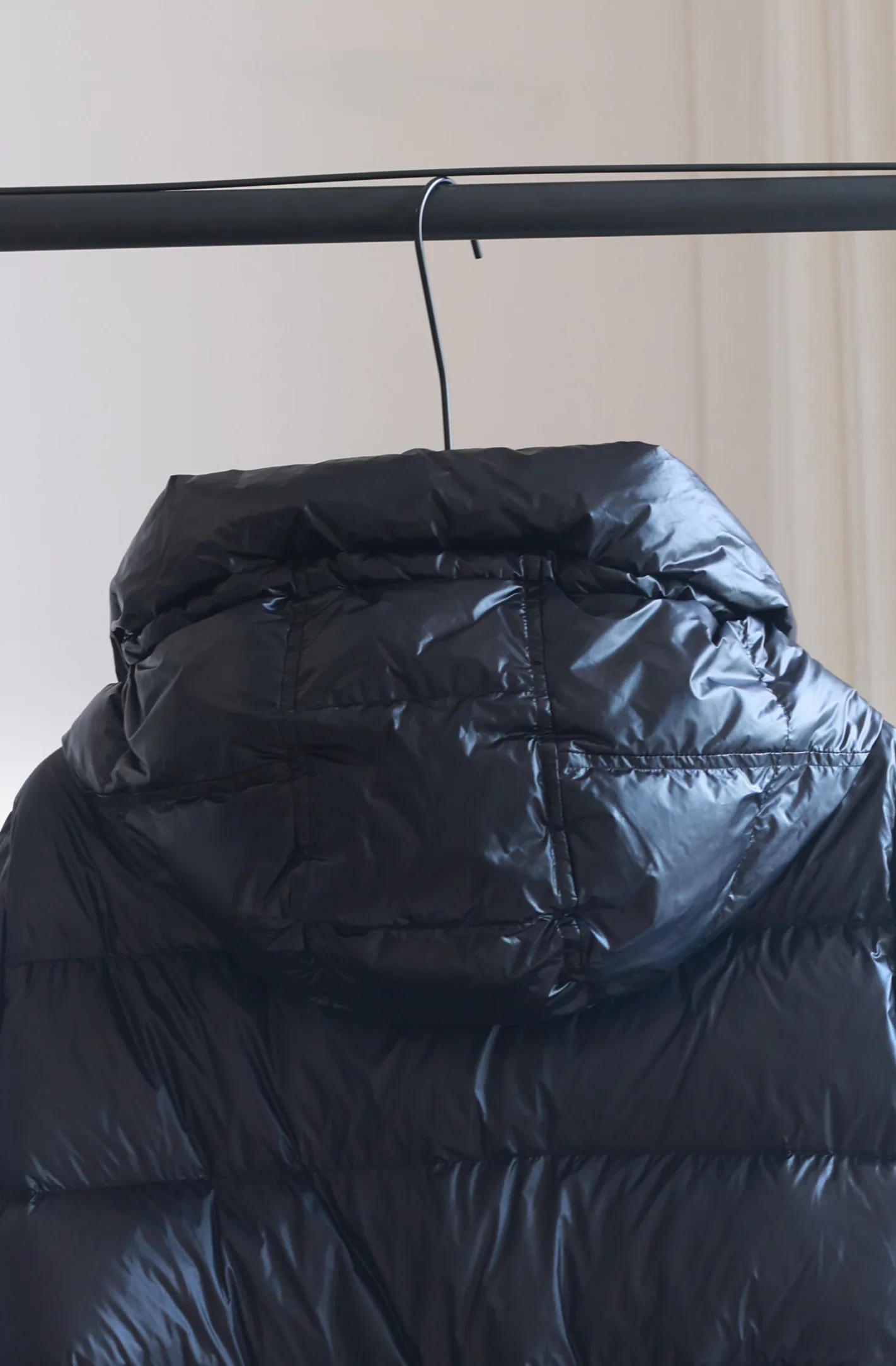 Women's Jackets And Down Jackets MONCLER 18184489