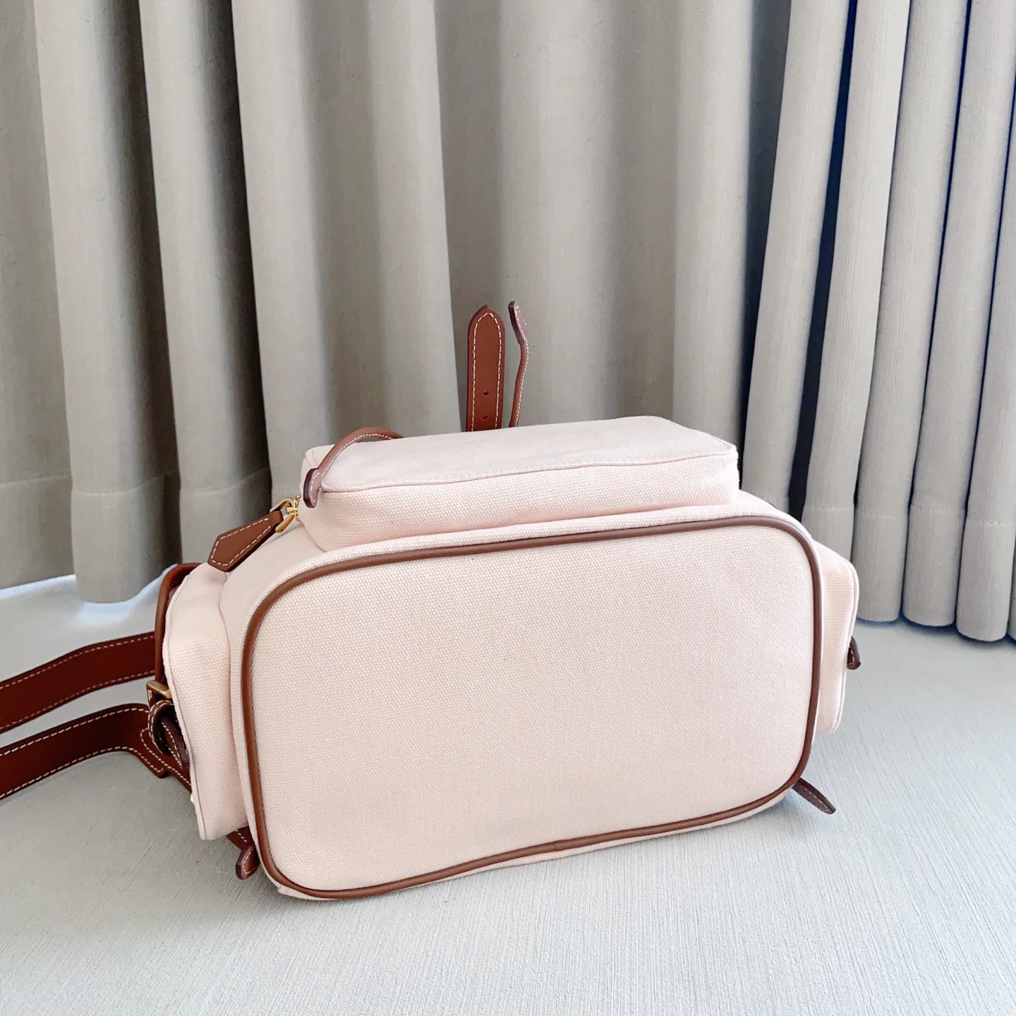 Рюкзаки Женские Miu Miu 18602551
