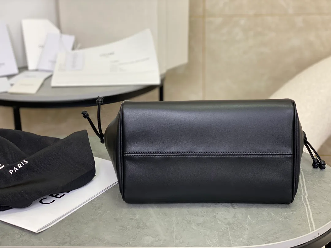 Women's Classic Handbags CELINE 18210842