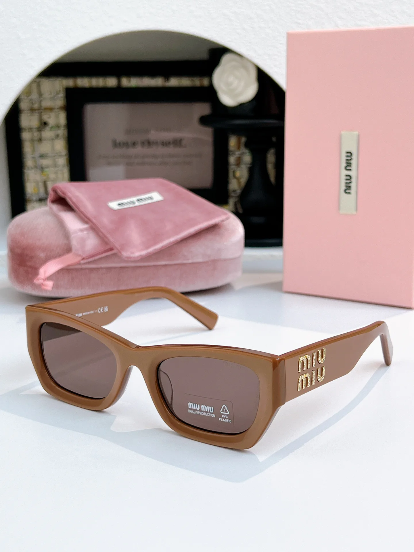 Glasses MIU MIU 17949285