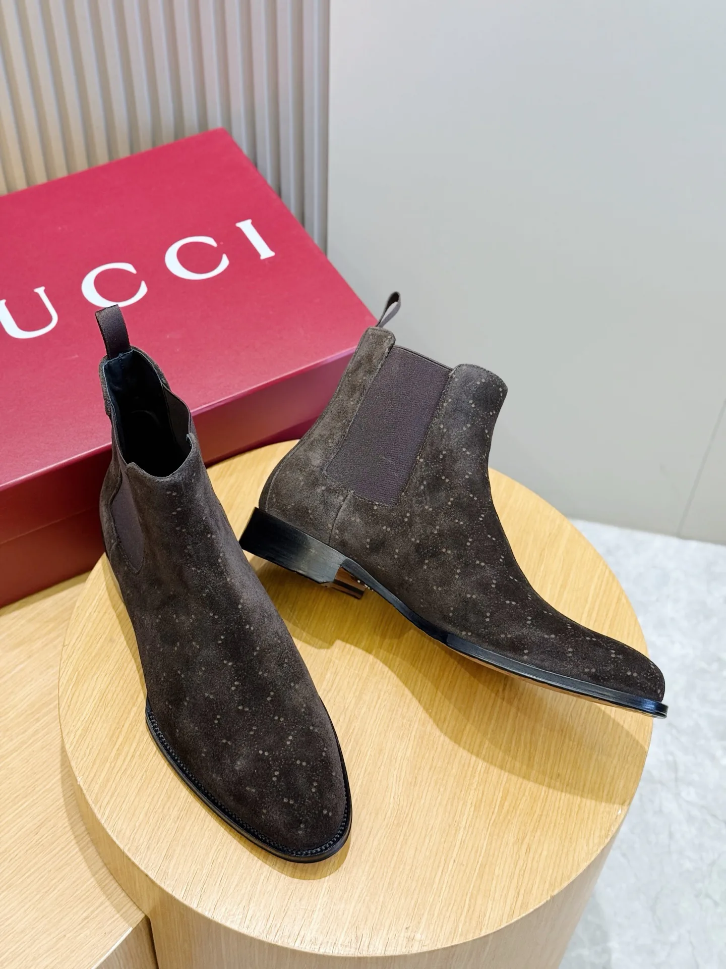 Ботинки Мужские Gucci 18616352