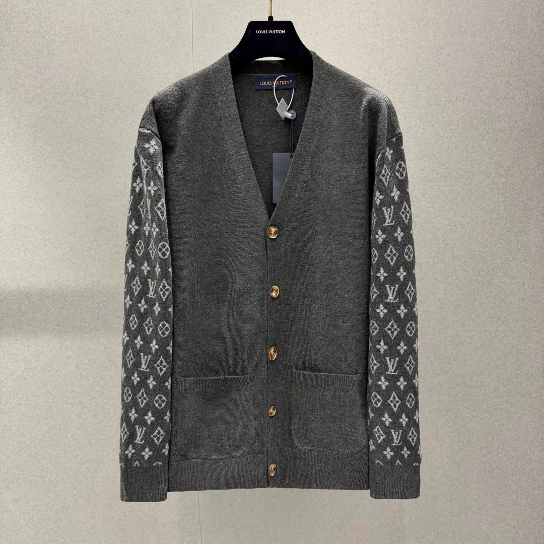 Men's Jumpers And Sweaters LOUIS VUITTON 17761943