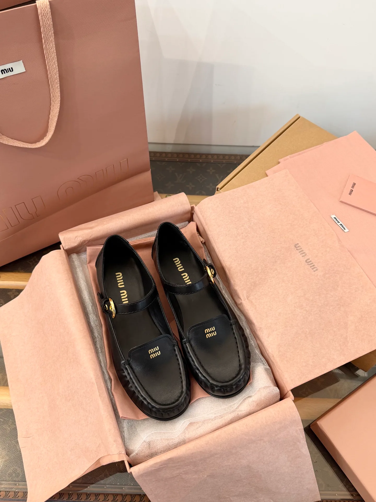 Women's Loafers And Moccasins MIU MIU 18409543