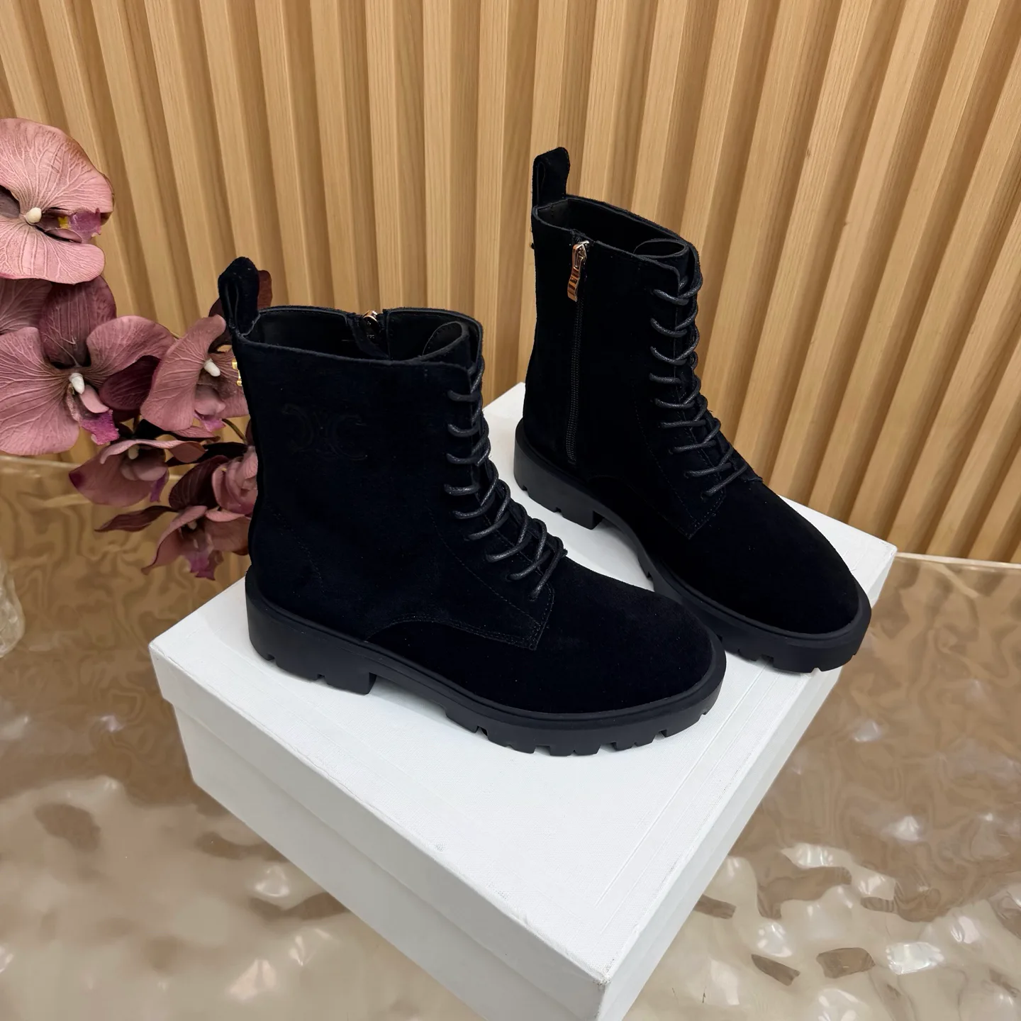 Women's Ankle Boots CELINE 18235171