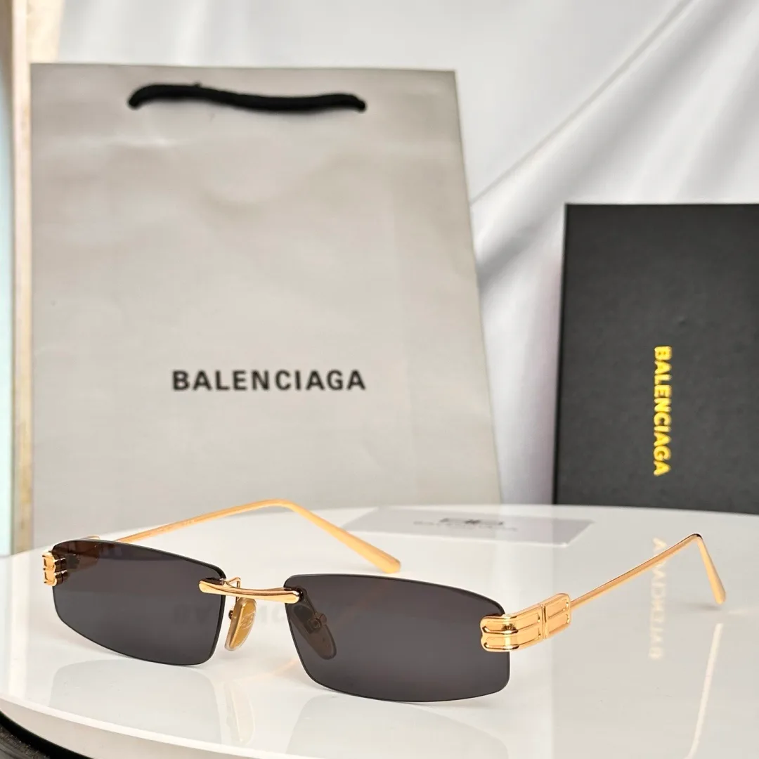 Glasses BALENCIAGA 17546255