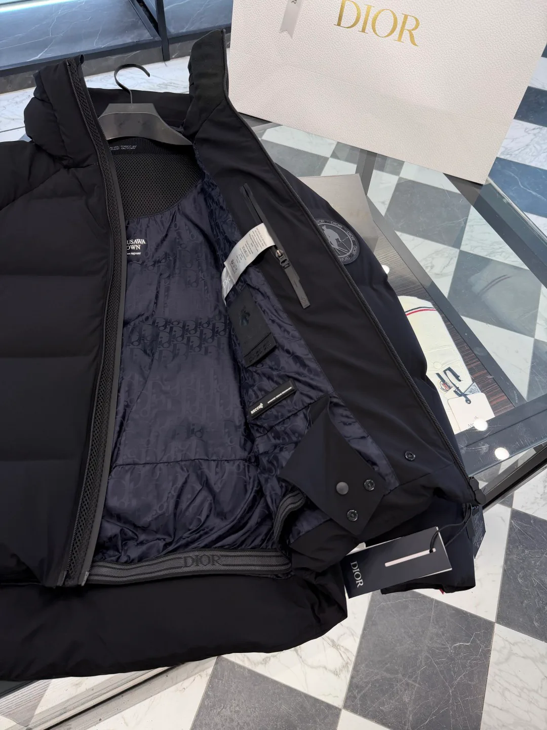 Women's Jackets And Down Jackets CHRISTIAN DIOR 18007709