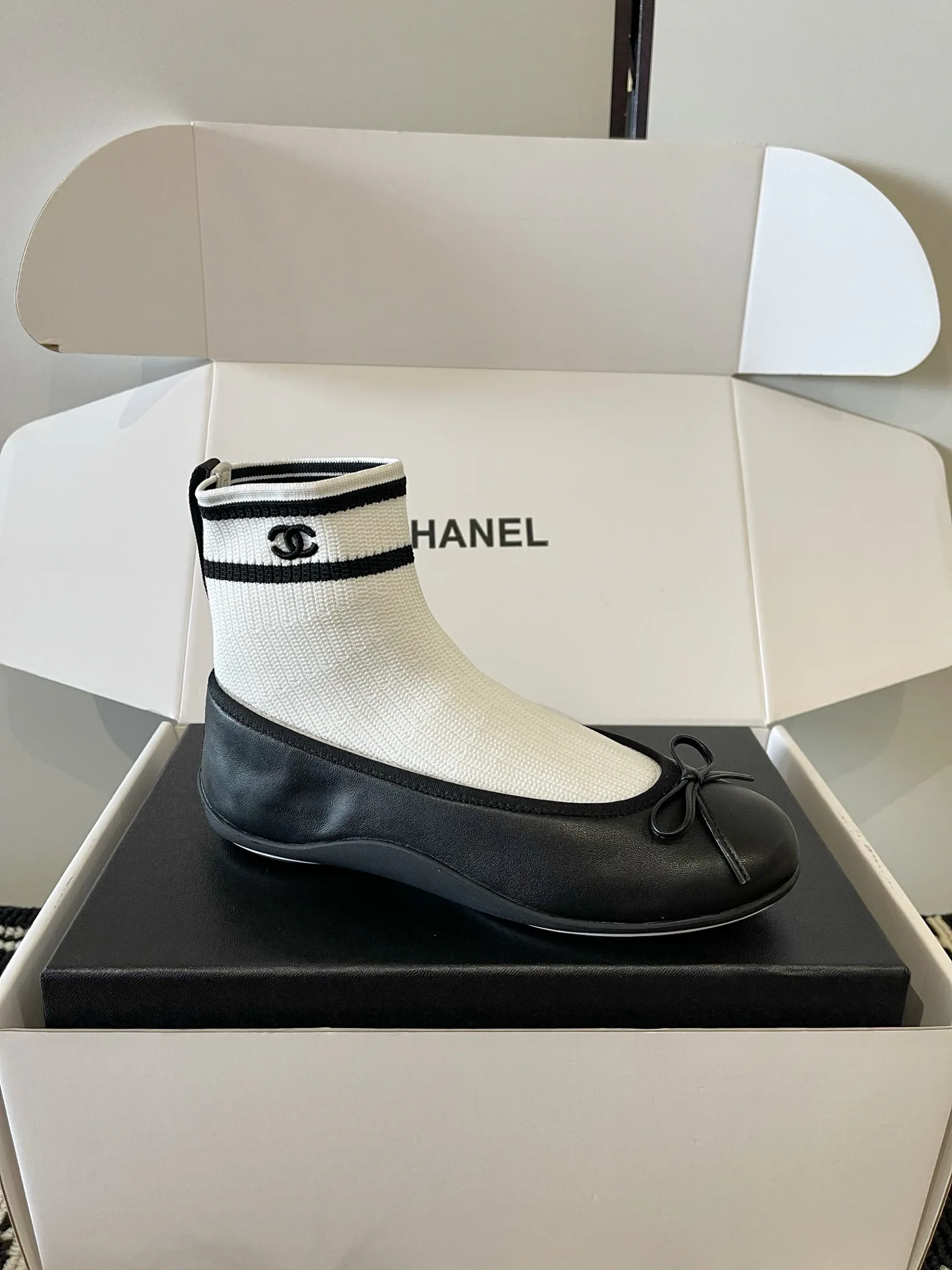 Women's Ballet Flats CHANEL 17866967