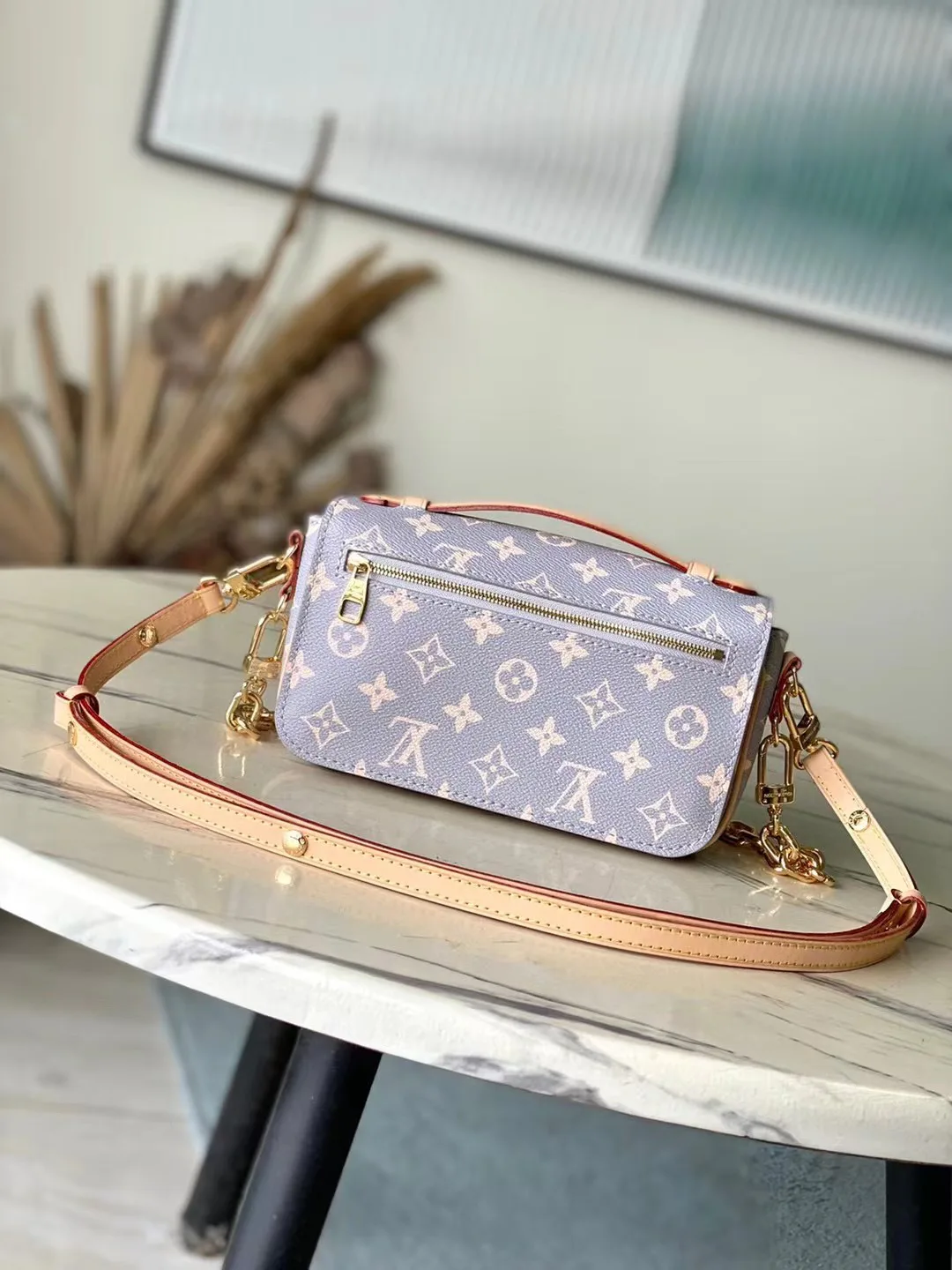 Women's Classic Handbags LOUIS VUITTON 18227605