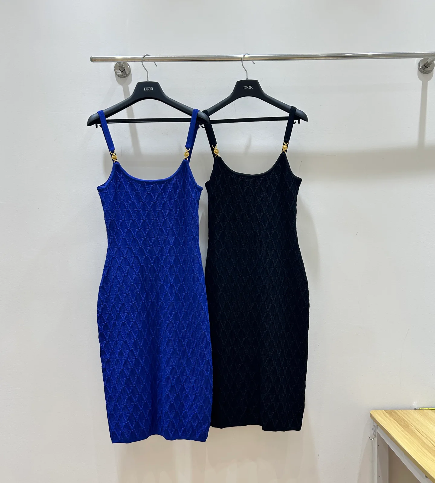 Women's Dresses VERSACE 18097104