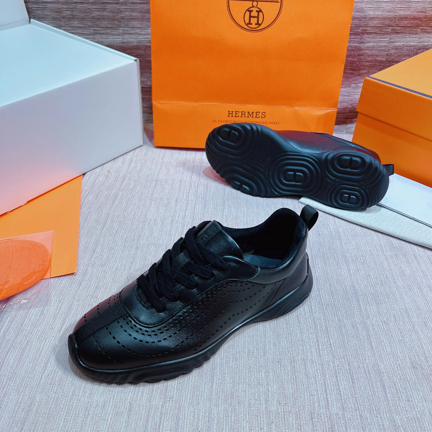 Men's Sneakers HERMES 17749563