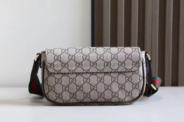 Women's Shoulder Bags GUCCI 17367017