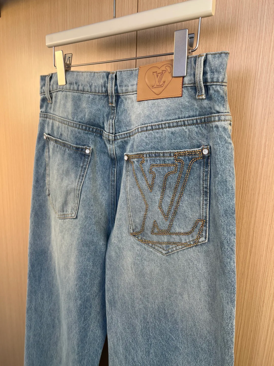 Men's Jeans LOUIS VUITTON 18179324